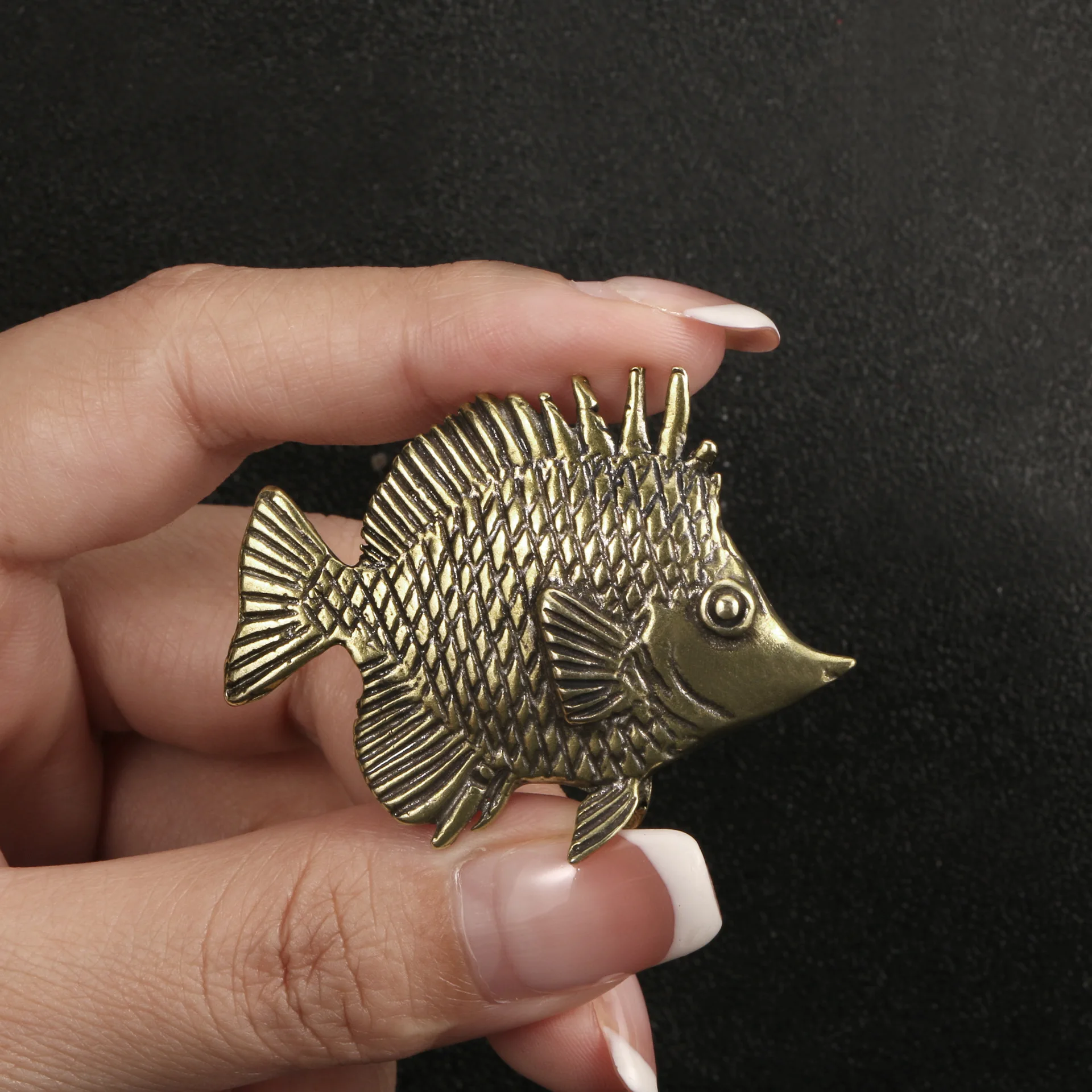 Poisson ornemental en laiton,  - Desk Setup Cute avis et prix