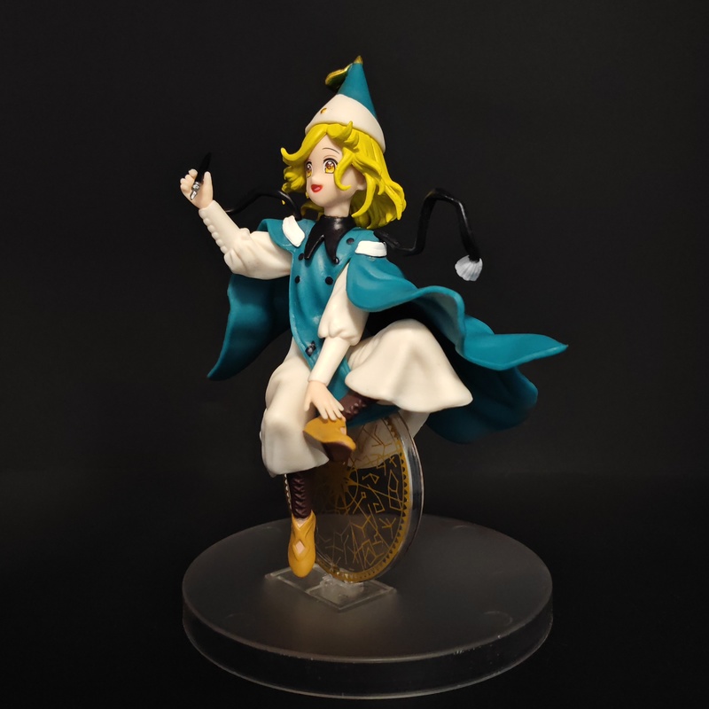 Figurine d'anime Witch Hat Ate - Desk Setup With Tv avis et prix