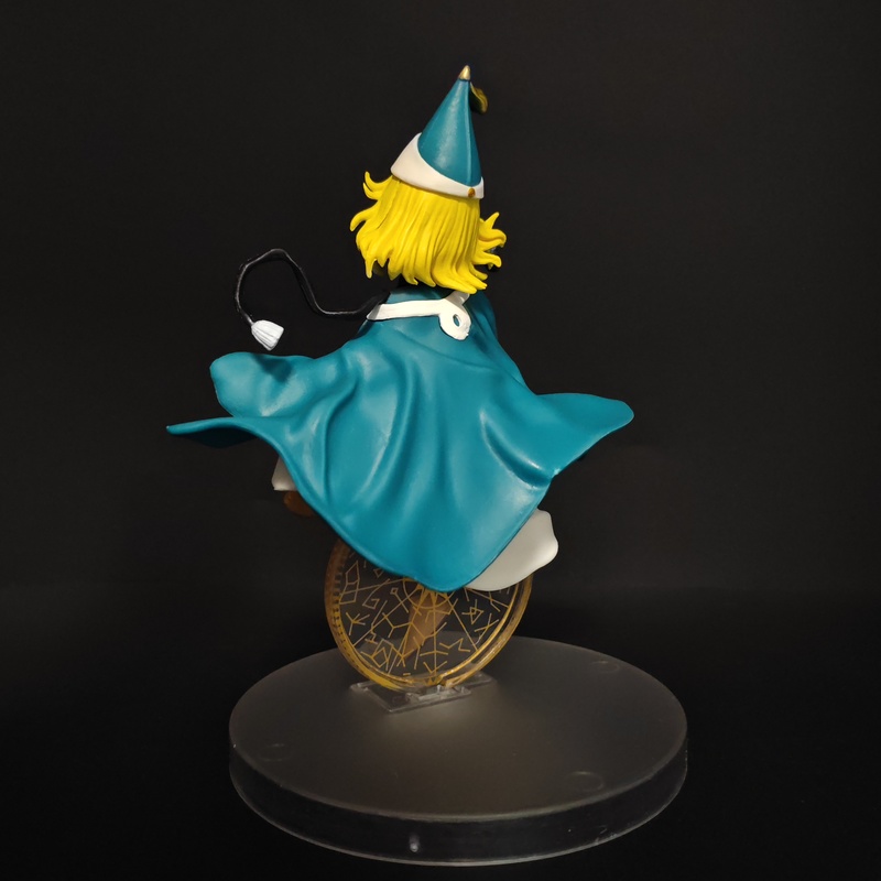 Figurine d'anime Witch Hat Ate - Desk Setup With Tv avis et prix